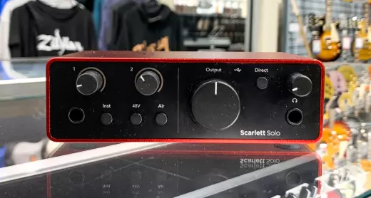 Focusrite - Scarlett Solo 4th Gen Audio Interfac
